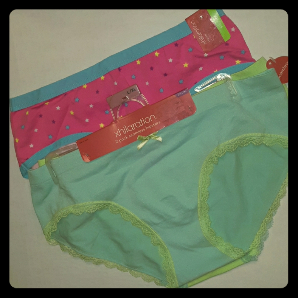 NWT Teen/Pre-Teen Girl Seamless Hipster Panty Lot